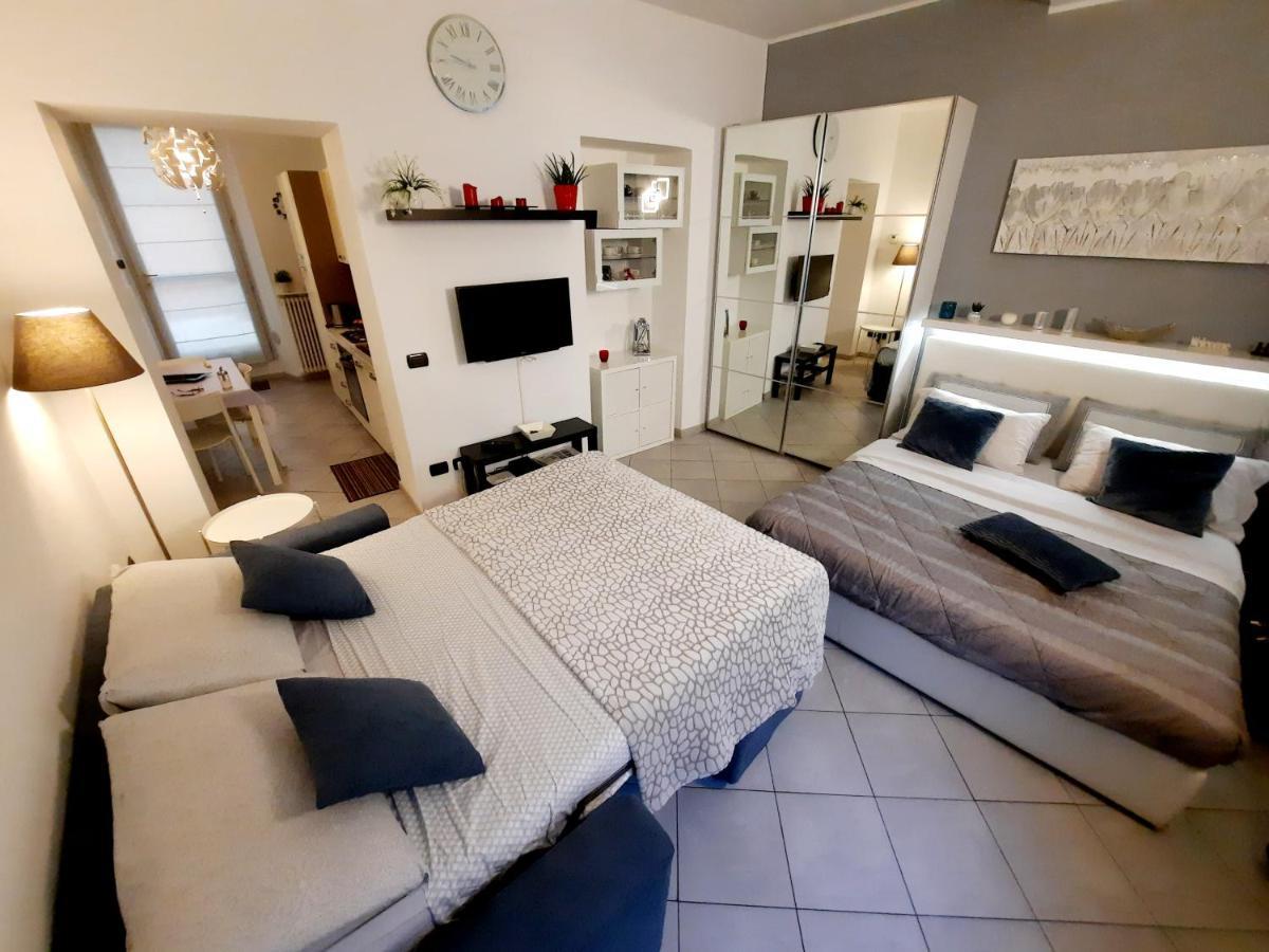 Apartment La Perla Sul Di Con Parcheggio Como