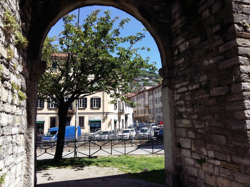 La Perla Sul Di Con Parcheggio Apartment Como